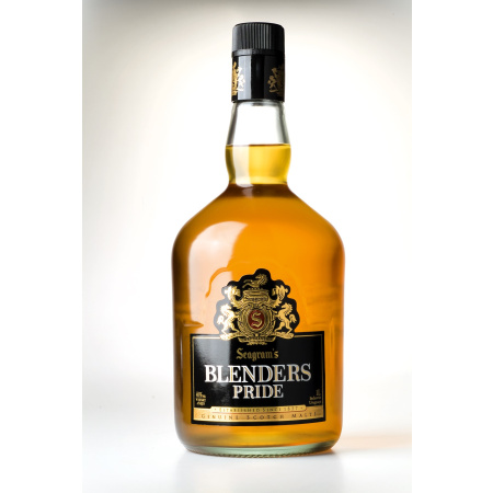 WHISKY BLENDER'S PRIDE 1 LT