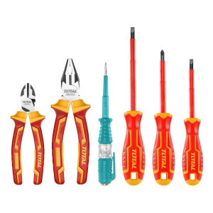 SET TOTAL PINZAS + DESTORNILLADORES AISLADOS